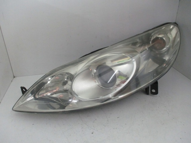 Фара левая передняя 9660236180 PEUGEOT