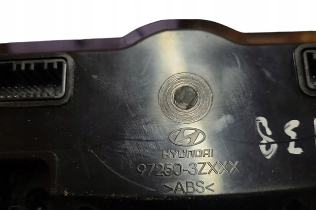 HYUNDAI 972503Z900 в наличии Ужгород