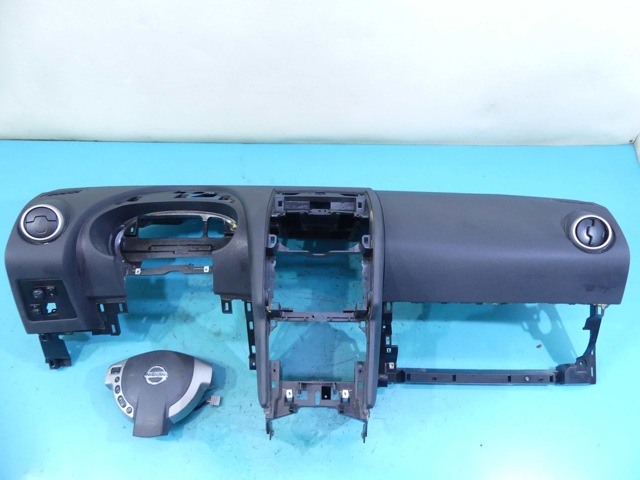 NISSAN 98510JD18C Подушка безопасности (AIRBAG) водительская в наличии Украина
