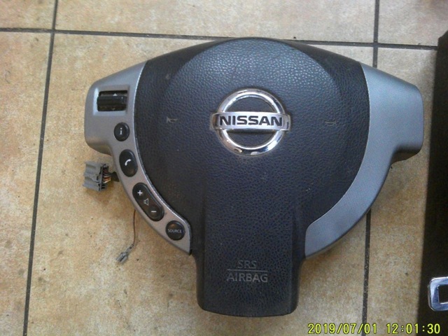 98510JD18C NISSAN Подушка безопасности (AIRBAG) водительская купить в Чернигов