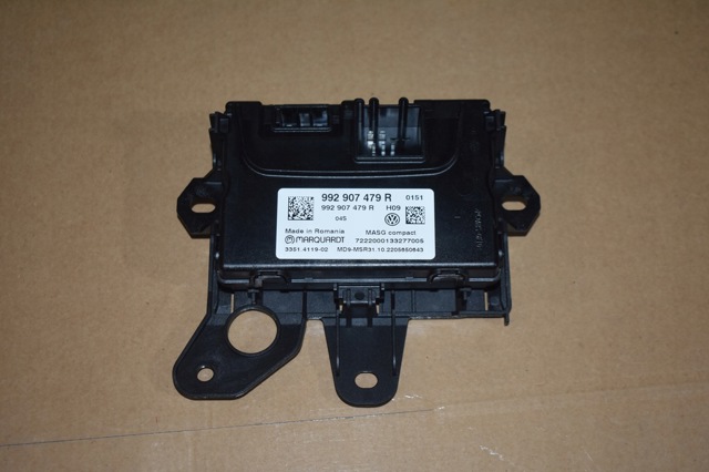 992907479R PORSCHE купить в Николаев