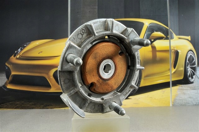 PORSCHE 99733306100 в наличии Кривой Рог