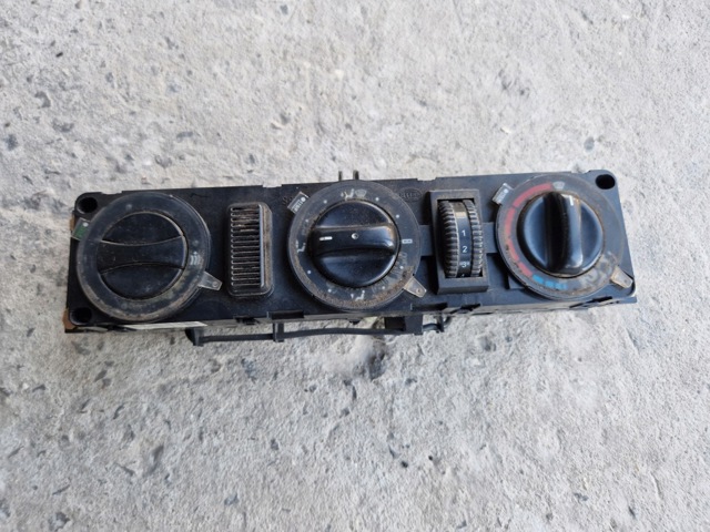 MERCEDES A0008306585 Блок управления кондиционером в наличии Кривой Рог