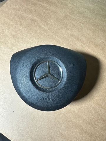 0008601202 MERCEDES Подушка безопасности (AIRBAG) водительская купить в Чернигов