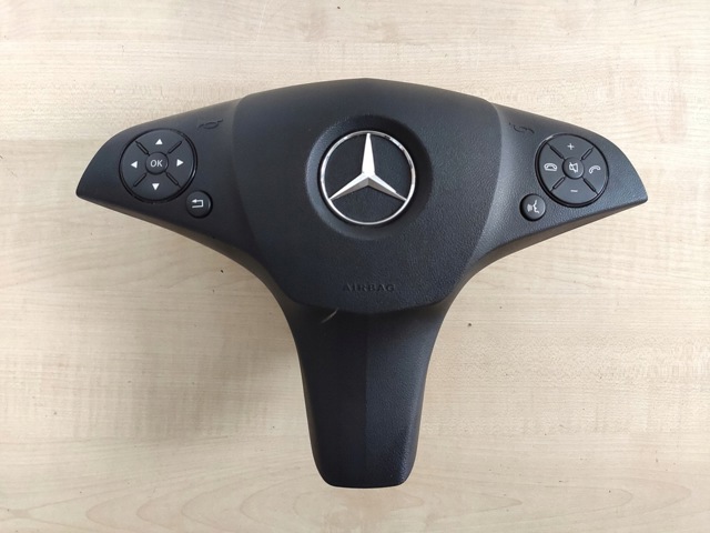 0008605702 MERCEDES Подушка безопасности (AIRBAG) водительская купить в Хмельницкий