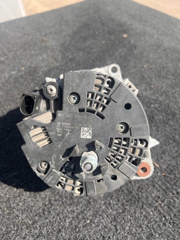 NISSAN A0009061903 Генератор в наличии Тернополь