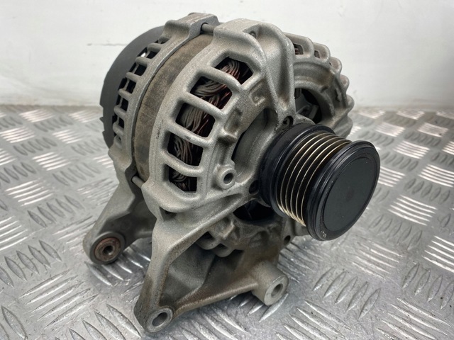MERCEDES A0009062103 Генератор в наличии Киев