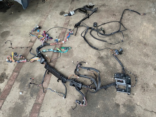 A0044305281 MERCEDES купить в Каменское