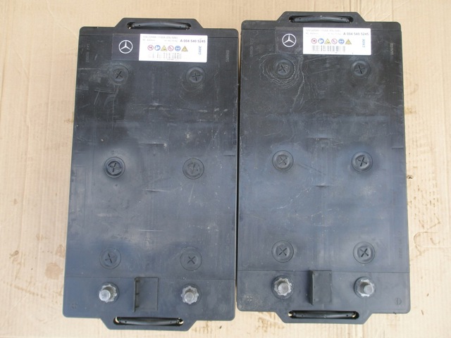 Батарея аккумуляторная A0045405245 MERCEDES