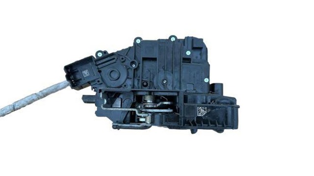 A0997307700 Замок двери задней левой купить Черкассы