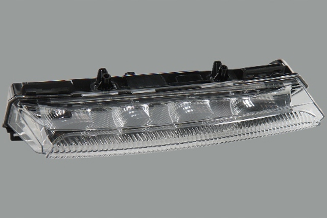 MERCEDES A0999068001 Фара противотуманная правая в наличии Киев