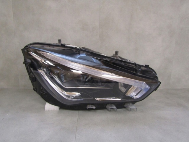 A1189063200 MERCEDES Фара правая купить в Одесса