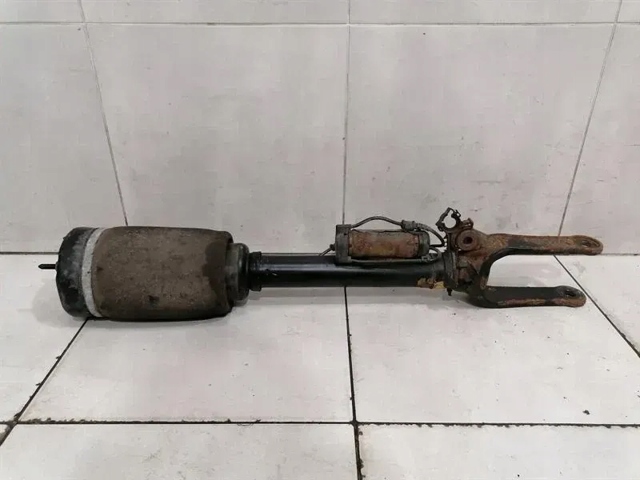 MERCEDES 1643202213 Амортизатор передний в наличии Винница