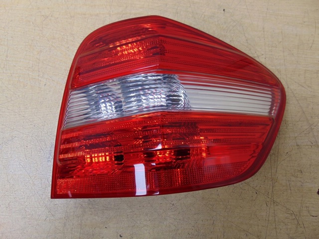 MERCEDES A1648202064 Задний фонарь в наличии Украина