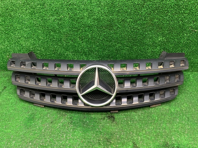 A1648880323 Mercedes