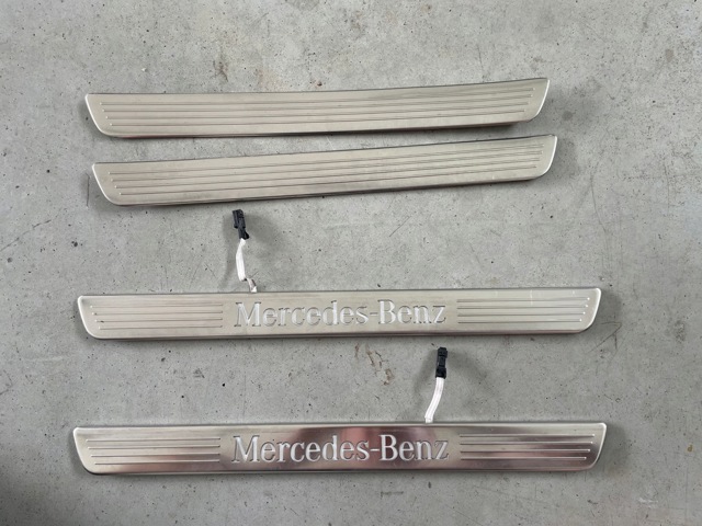 A1666860736 MERCEDES купить в Одесса