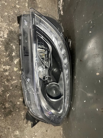 A1668205459 MERCEDES Левая фара купить в Винница