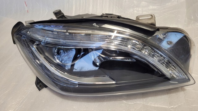 A1668205559 MERCEDES Фара правая купить в Харьков