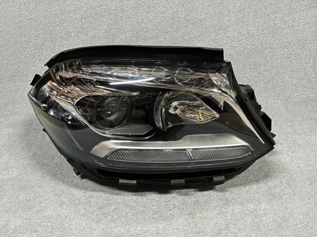 A1668209259 MERCEDES Правая фара купить в Черкассы