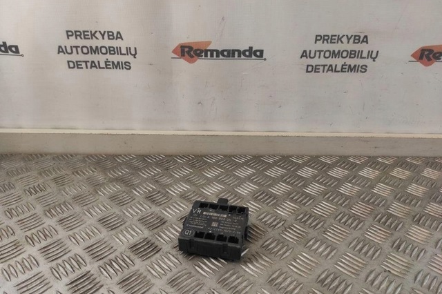 Блок комфорта передней двери A1669000518 MERCEDES