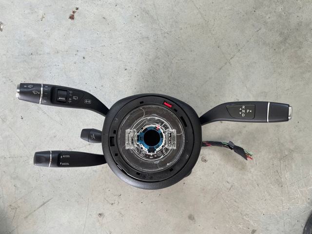Переключатель подрулевой в сборе A1669007606 MERCEDES