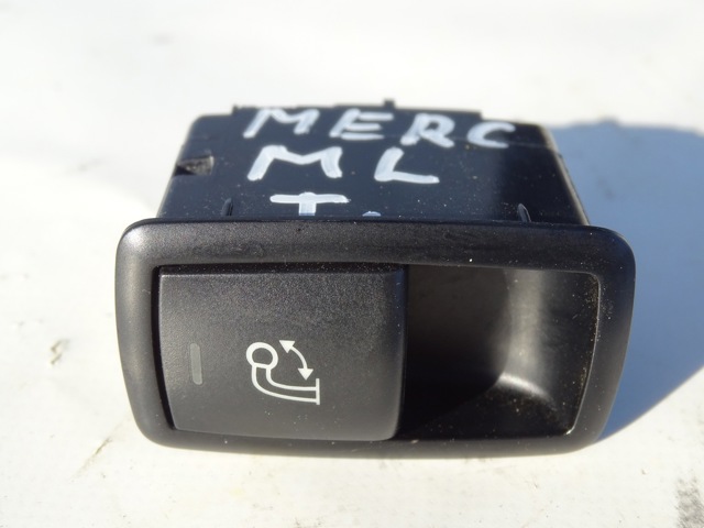 MERCEDES A1669051700 Кнопка привода замка крышки багажника (двери 3/5-й (ляды) в наличии Винница