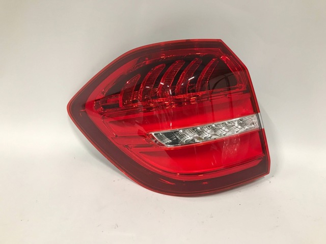 MERCEDES A1669060302 Фонарь задний левый в наличии Одесса