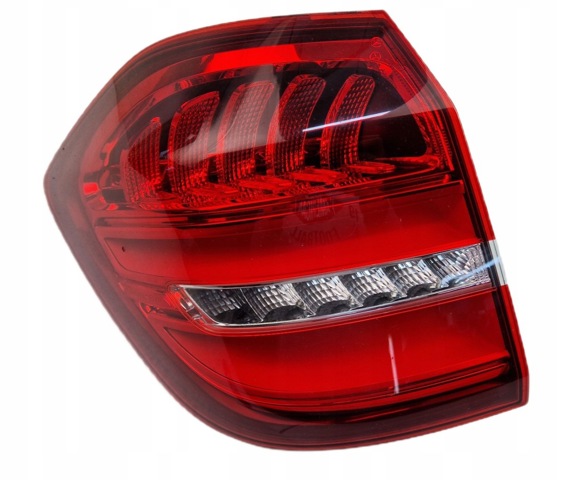 MERCEDES A1669066102 Фонарь задний правый внешний в наличии Кривой Рог