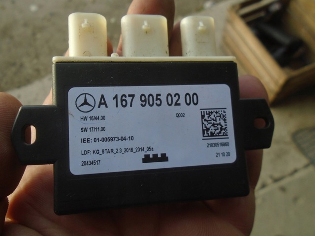MERCEDES A1679050200 Модуль управления (ЭБУ) открытия крышки багажника (двери 3/5-й задней) в наличии Киев