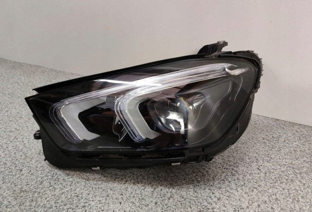 MERCEDES A1679060303 Левая фара в наличии Винница
