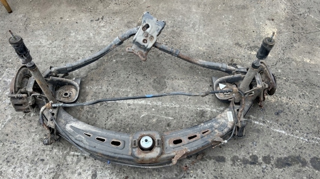Механизм управления задней оси A1693500100 MERCEDES