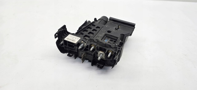Монжатный блок реле A2045403650 MERCEDES
