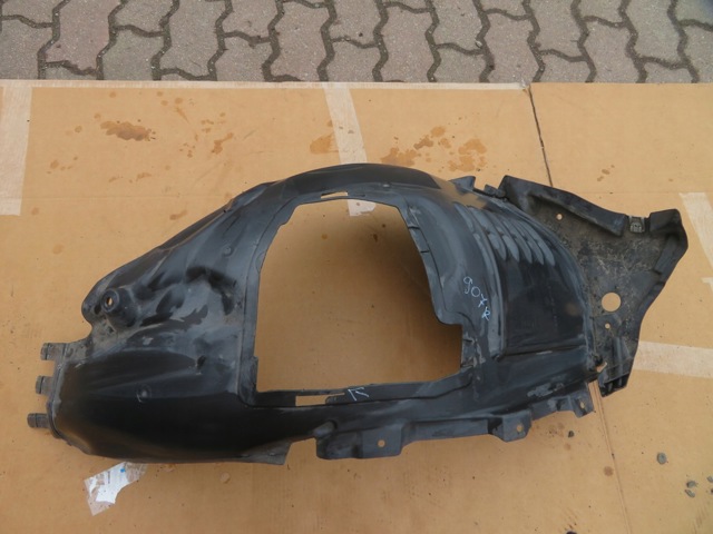 A2056900200 MERCEDES Лючок подкрылка переднего правого купить в Каменское
