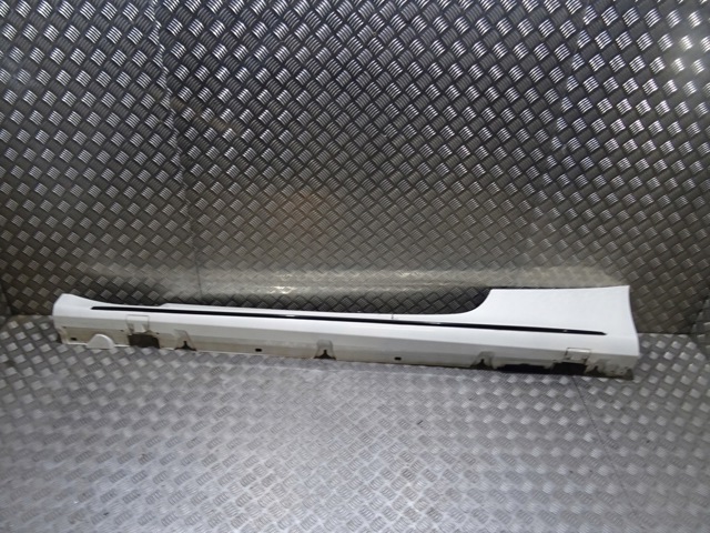 MERCEDES A2056982300 в наличии Тернополь