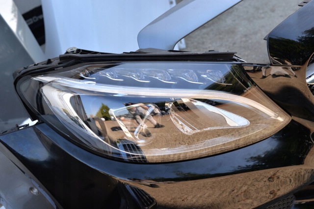 MERCEDES 2058203061 Правая фара в наличии Запорожье