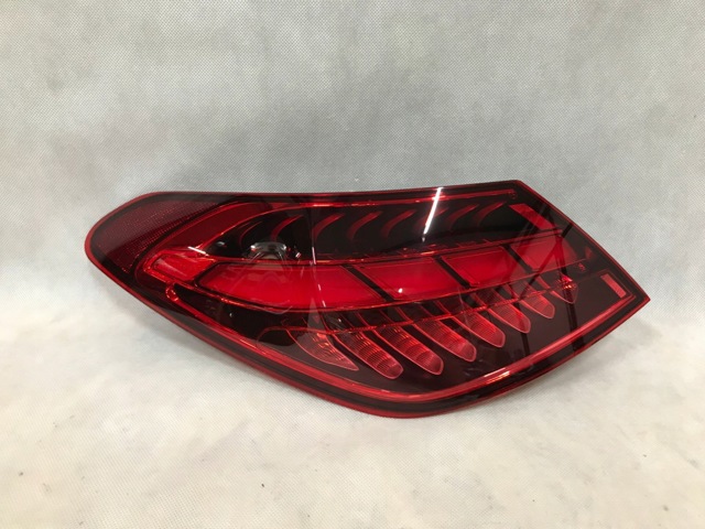 MERCEDES A2069062801 в наличии Ровно