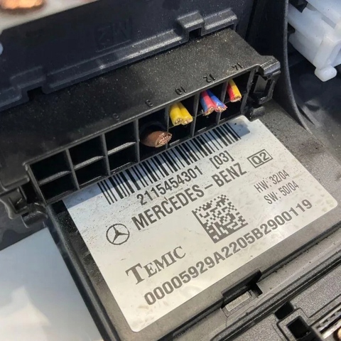 2115454301 MERCEDES купить в Львов