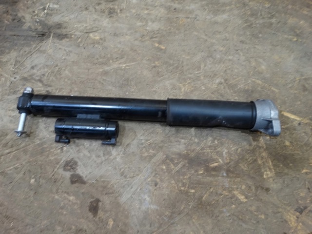 A2133205701 MERCEDES купить в Полтава