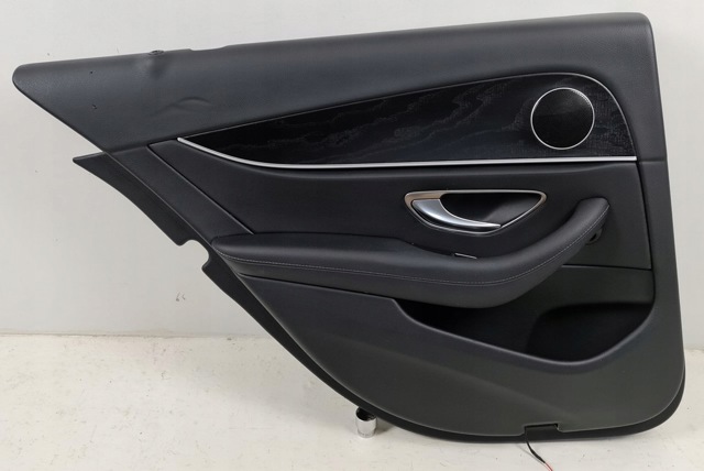MERCEDES A2137309705 в наличии Украина