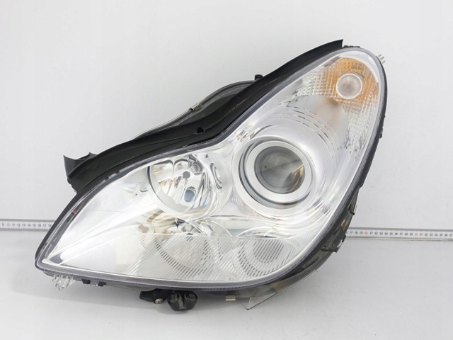 Вставка фары левой A2198202961 MERCEDES