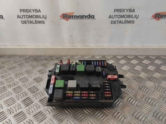 MERCEDES A2215404550 Блок предохранителей в наличии Сумы