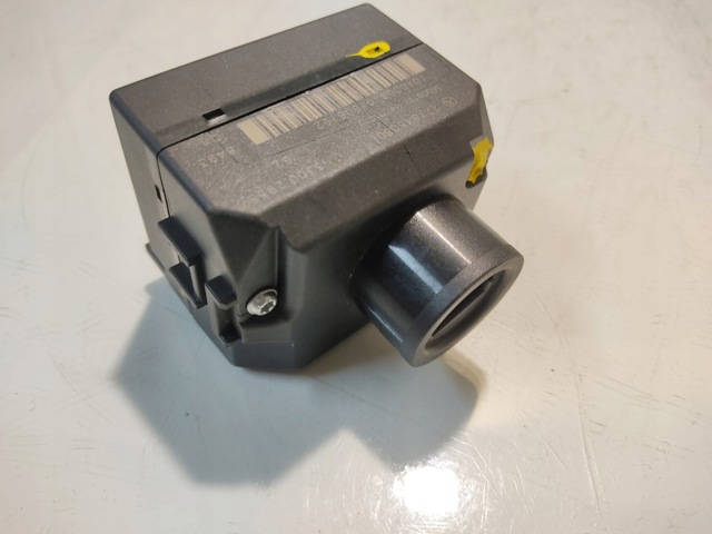 MERCEDES A2215450808 в наличии Запорожье