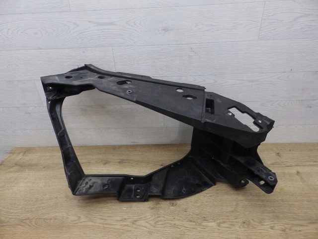 MERCEDES A2226223900 в наличии Ровно