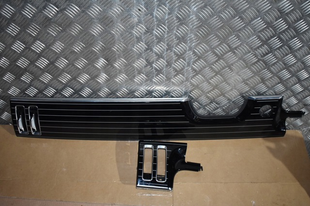 MERCEDES A2236808605 в наличии Ужгород