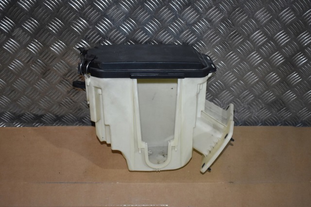 A2315400224 MERCEDES Корпус блока предохранителей купить в Одесса
