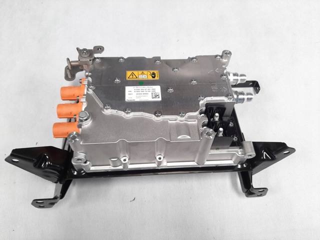 MERCEDES A2433451900 в наличии Днепр
