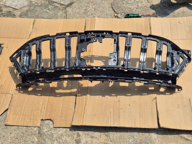 MERCEDES A2438880600 в наличии Кривой Рог