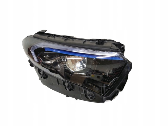 MERCEDES A2439060800 Правая фара в наличии Львов