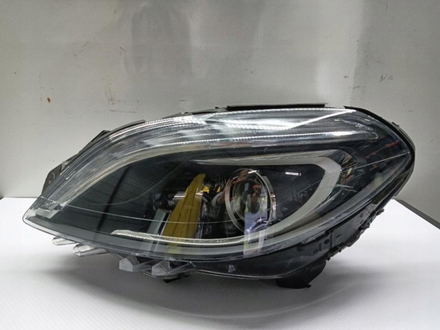 MERCEDES 2468200739 Фара левая в наличии Николаев
