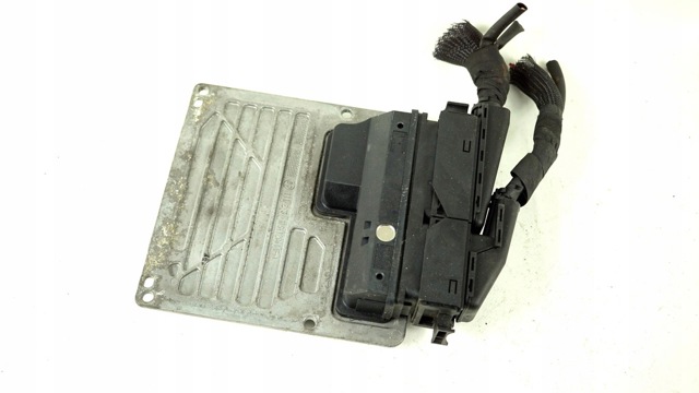 2711539779 MERCEDES купить в Хмельницкий